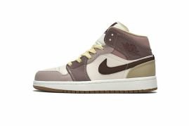 Picture of Air Jordan 1 Mid _SKUfc4206938fc